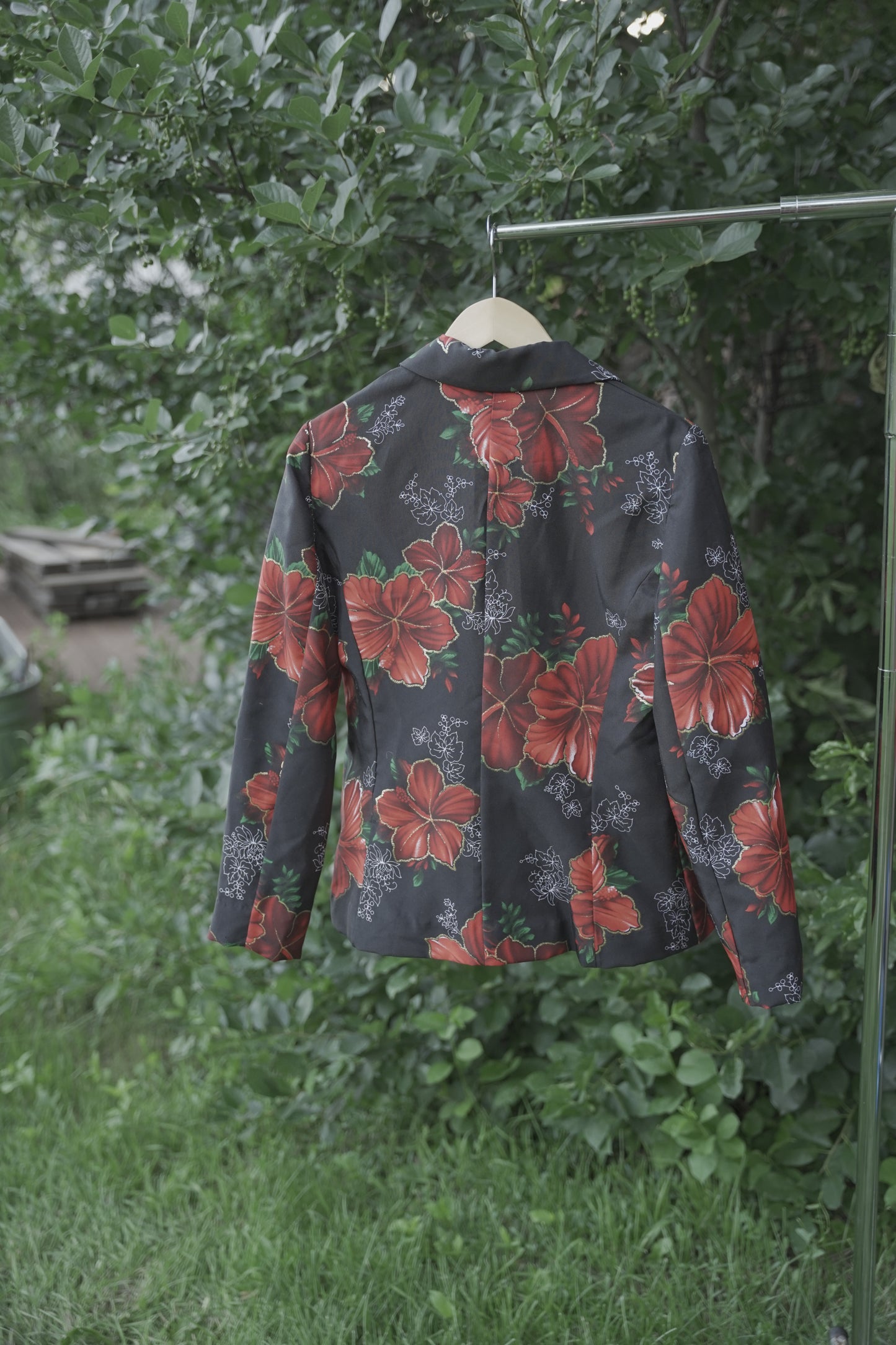 Hawaiian Black and Red Floral Blazer
