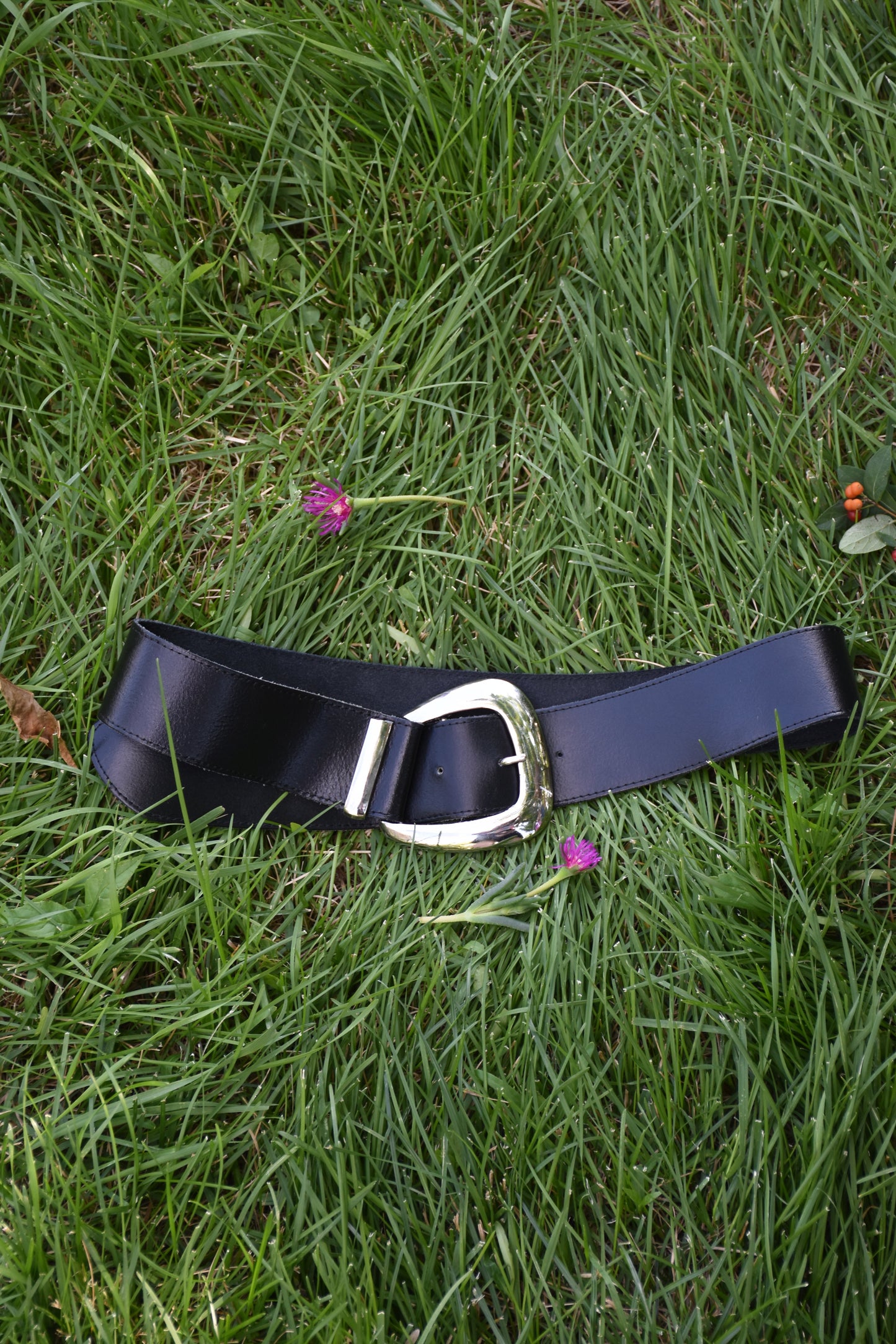 Chunky Black Statement Belt