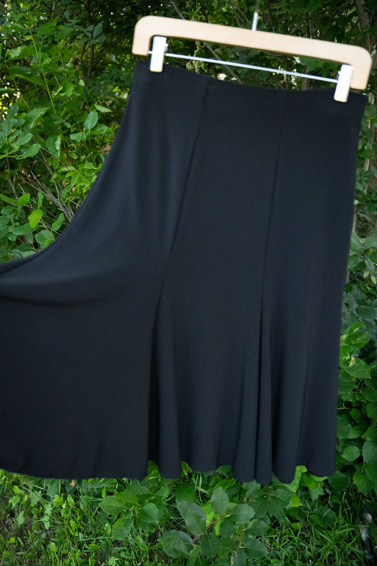 80s Black Stretchy Tea Length Skirt